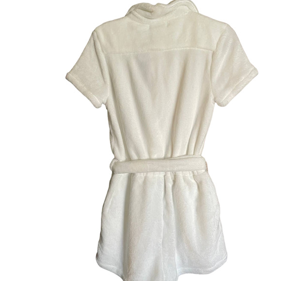 NWT In The Style Womens Short Sleeve Romper Snap Button Tie-Waist Size 8 White - Picture 2 of 6